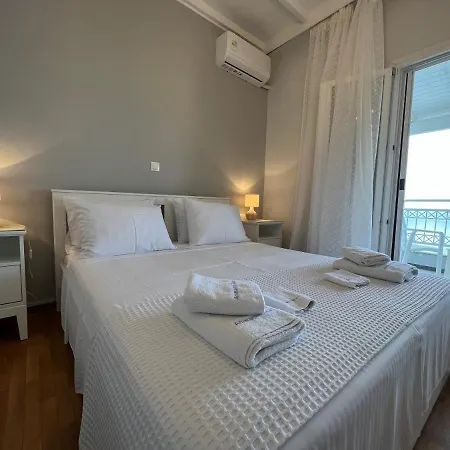 Amaranth Rose Apartment *