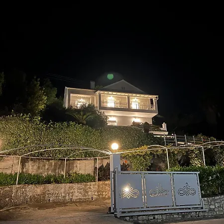 Apartament Amaranth Rose